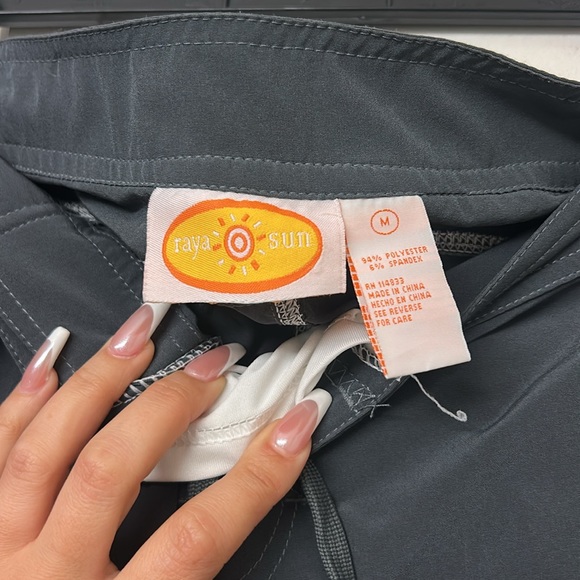 Raya Sun Board Shorts Low Rise Y2K Size Medium Grey Swim Shorts - Picture 6 of 9